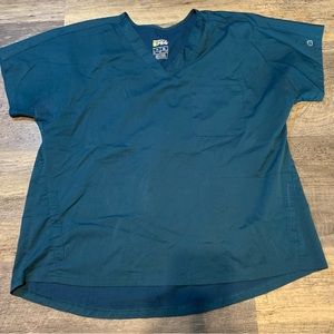 Wonder wink scrub top